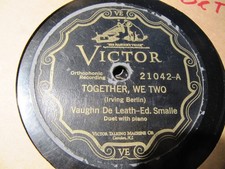 1927 VAUGHN DE LEATH Johnny Marvin Ed Smalle KISS AND MAKE UP/ TOGTHER WE TWO 78