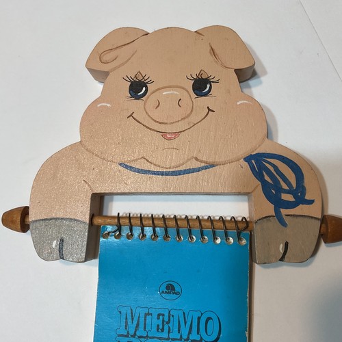 Vintage Wooden Pig Memo Holder Wall Hanging Hand Painted Farmhouse Animal Decor - Picture 3 of 6