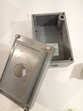 Allen Bradley 800H-1HZ4R Heavy Duty Enclosure w/ switch NIOB