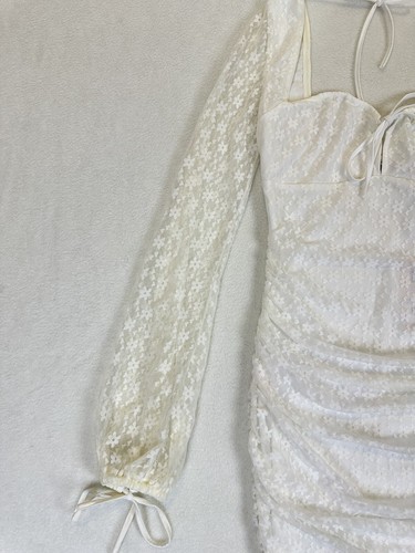 Tiger Mist Moana Bodycon Lace Dress Womens Size Medium White Sheer Sleeves BNWT - Picture 6 of 18