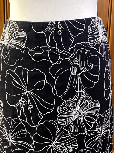 WALLIS Ladies Black White Floral Embroidery Linen Blend A-Line Skirt Size 12P - Picture 4 of 8