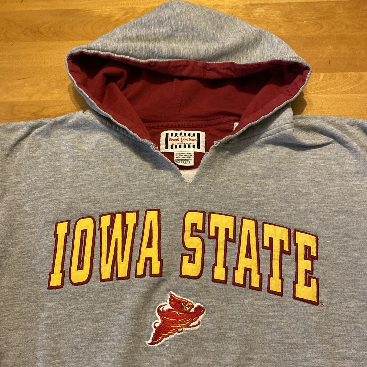 Iowa State Cyclones Gray Sweatshirt Hoodie From Foot Locker Size