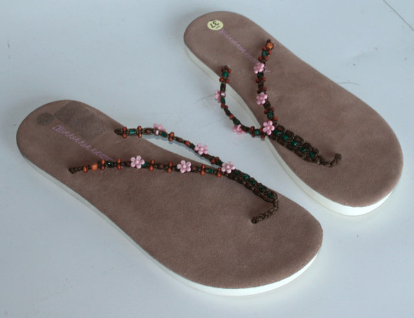 SANDALIA CHICA BANANA MOON TALLA 37  PVP 37 €
