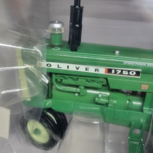 Speccast 2014 1/16 Oliver 1750 gas n/frontend diecast highly detailed Tractor - Picture 2 of 11
