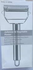 Stainless Steel Dual-Blade Peeler & Julienne Slicer - Fruit & Veggie Cutter Tool