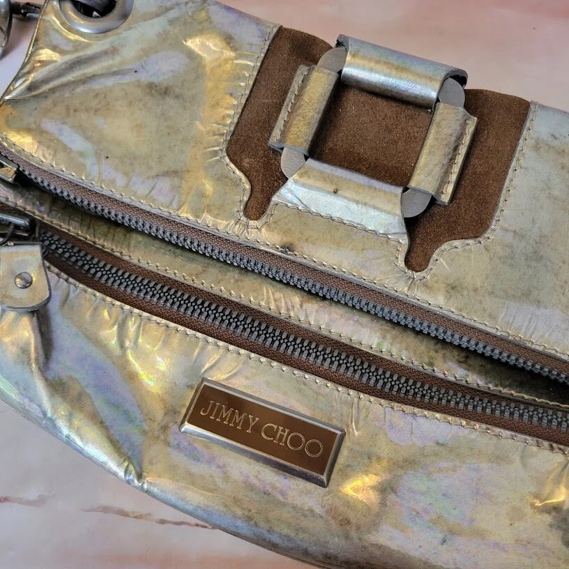 Bolso sin asas Jimmy Choo muñeca plegable metálico 11 X 6 logotipo envejecido Y2K Foto 2 de 4