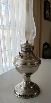 table oil lamp