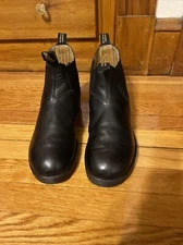 Blundstone Boots Chelsea Size mens AU9/US10 Black leather Tasmania Australia