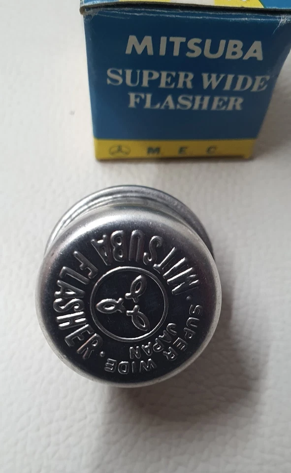 Mitsuba INTERMITTENZA FRECCE UNIVERSALE A 2 FASTOM 12 VOLT 23/138 W (AP8124235 ) - Immagine 2 di 4