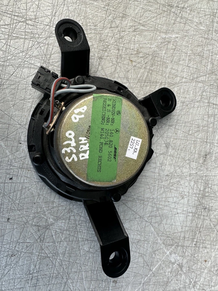 Mercedes-Benz S320 W140 1998 puerta trasera altavoz audio lado derecho OEM Foto 3 de 4