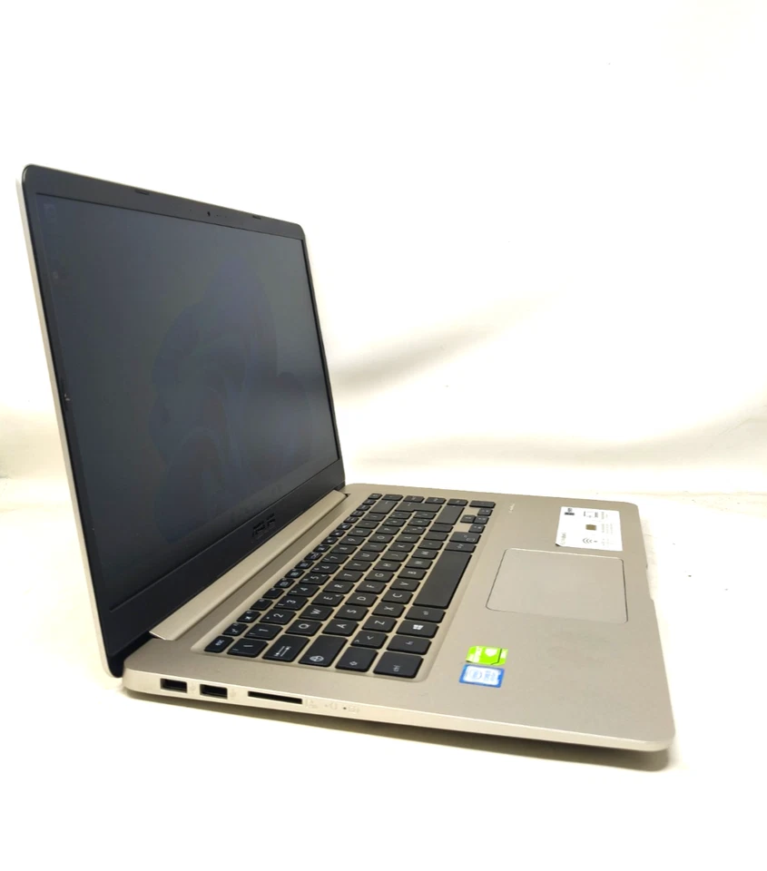 Pc notebook ricondizionato Asus Vivobook S15 S510U I5 8250U 8gb 1tb hdd 15,6" - Immagine 2 di 4