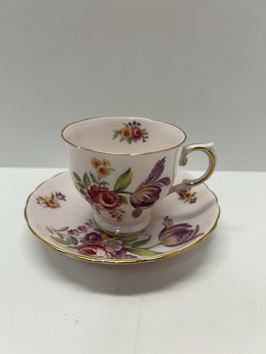 Tazza da tè e piattino toscano rosa Montrose floreale bordo oro dipinto a mano made England