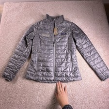 NWT Patagonia Women  s Nano Puff Jacket Small Feather Grey Regular Fit LOGO 
