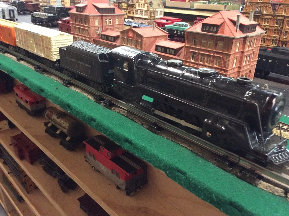 MARX - Locomotive and 4 Freight Car 0 scale - Image 4 of 4