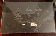 New Skyrhyme 10.1" HD Wi-Fi Digital Photo Frame Never Opened