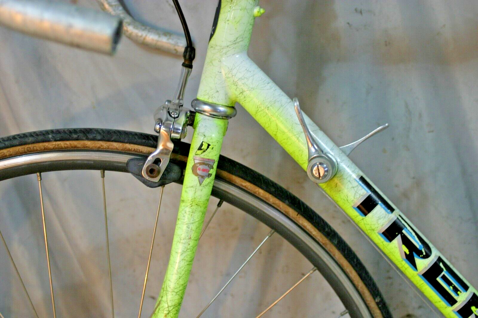 1990 Trek 1200 Road Bike 57cm Medium Neon Yellow Shimano RX100 US Made Aluminium