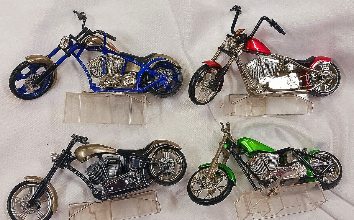 LOT OF 4 RARE WEST COAST CHOPPERS 2004 WCC FUNLINE SEE PICS GREAT