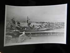 20153) MARINA MILITARE ITALIANA 1942 NAVI IN LIVREA MIMETICA NEL PORTO GORIZIA