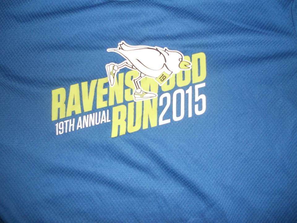 2015 Ravenswood Run 19º Anual Mizuno Hombres Entrenamiento Carrera Camisa Mediana Manténgase Genial Foto 2 de 4