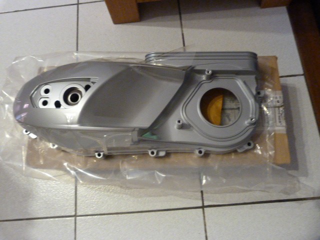 Couvercle transmission Piaggio Medley 125 carter moteur 1A0033285