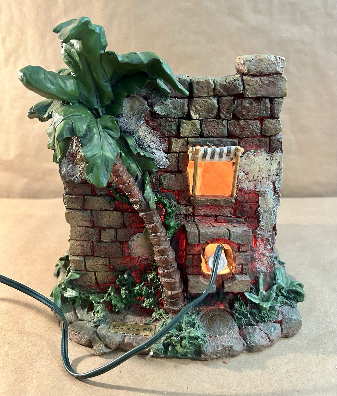 Vintage Fontanini Nativity Village Pottery Shop-Lighted- 5” Scale #50256-1997