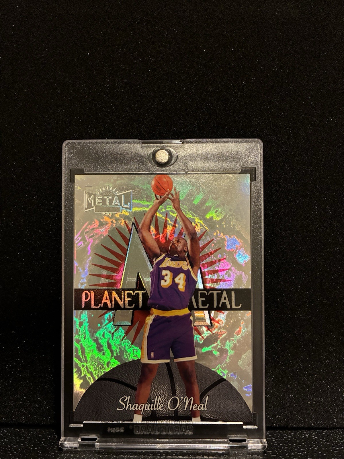 1997-98 Metal Universe - Planet Metal Shaquille O'Neal #4 PM