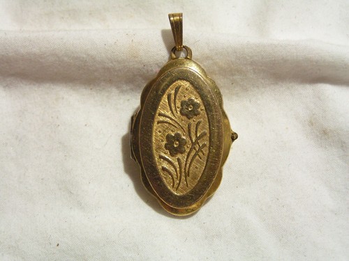 ...Vintage/Antique K&L 14K Rolled Gold Flowers Design Locket Pendant... - Picture 4 of 8