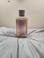 Bath and Body Works SNOWFLAKES & CASHMERE Body Wash 10 oz NEW