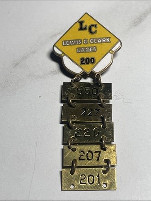 Vintage 200 Game Lewis & Clark Lanes Enamel Bowling Award Ladder Pin HS-40E