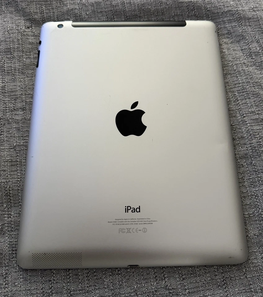 Apple iPad (4th generation) · 32GB · Cellular, foto 2 di 3