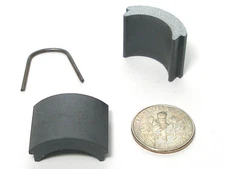 1pr 1960s 1/24 Slot Car 36D Matched Ceramic Half Pipe CAN MOTOR MAGNETS Unused