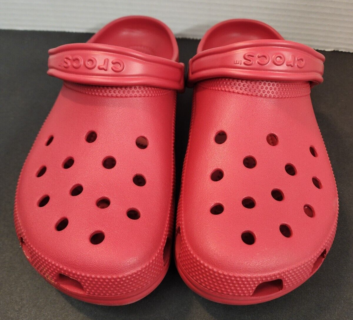 Crocs Classic Clog Red Unisex Size 9 Men display picture 2