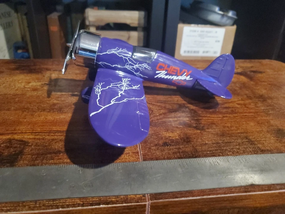 LIBERTY CLASSICS CHEVY THUNDER REVELL PROPELLER AIRPLANE Die Cast CHEVROLET  - Image 4 of 4