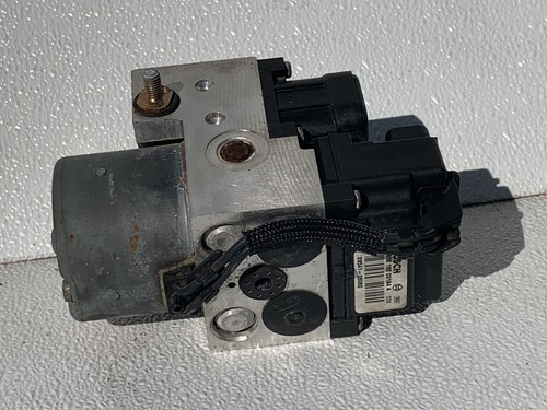 2002-2004 Toyota Camry N. Amer Anti Lock Brake Pump Actuator & Modulator ABS - Picture 4 of 7