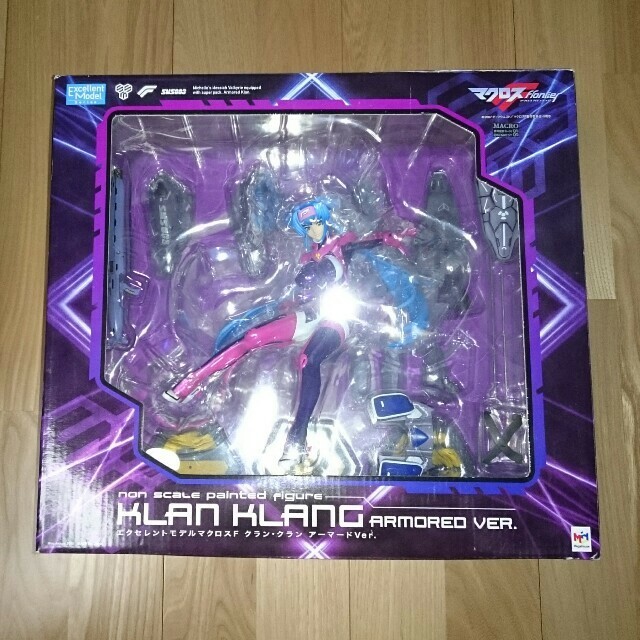 Excellent Model Macross Frontier Klan Klang Armored Ver. Figure
