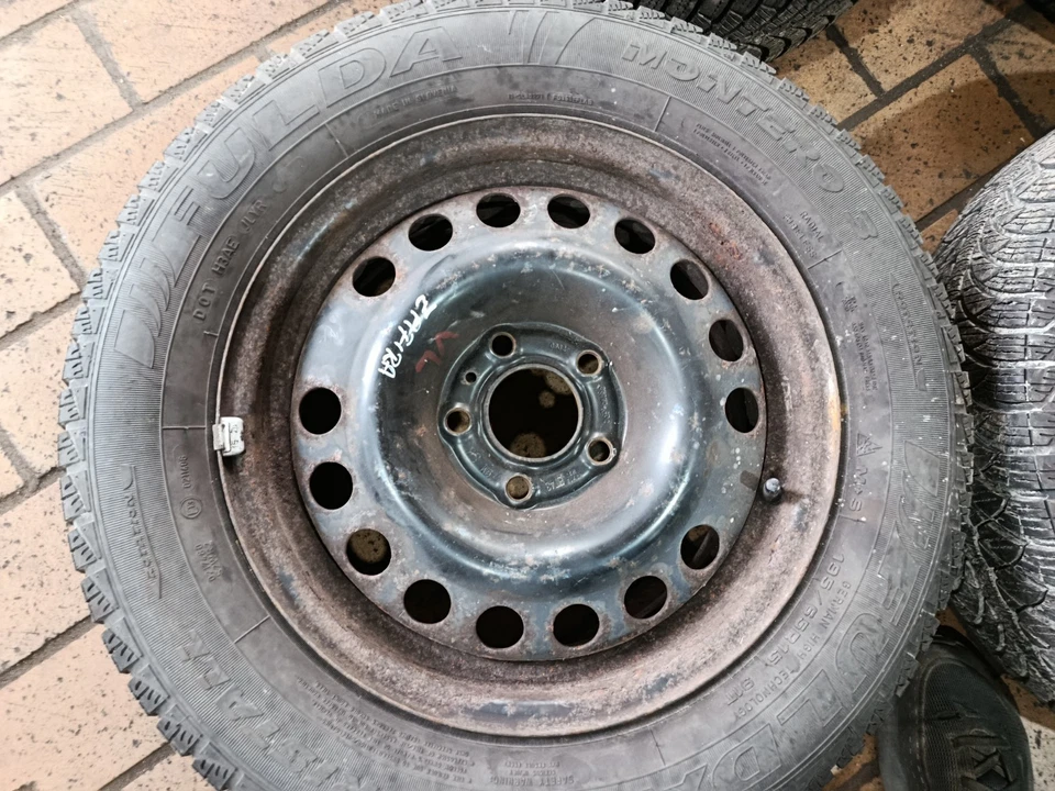 Original Opel Zafira A Winterräder 15 Zoll Winter Räder | 6Jx15 ET43 195/65R15 - Bild 2 von 4