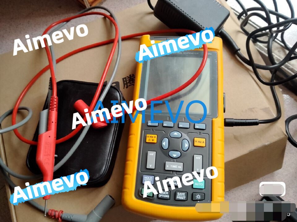 Fluke 123 Industrial Scopemeter Handheld Oscilloscope 20MHZ With