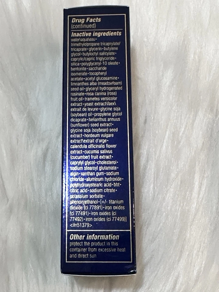 Estee Lauder Futurist Skin Tint SERUM SPF 20 ON1 ALABASTER Foundation Oil Infus - Image 4 of 4