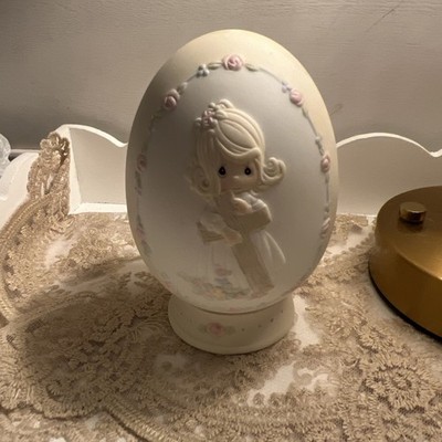 Precious Moments Porcelain Figurine I Will Cherish The Old Legged Cross 1991