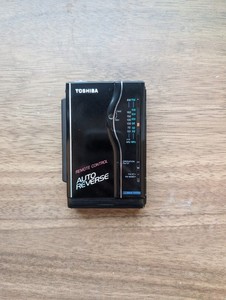 Walkman Toshiba Auto-reverse KT-4167 – Rare, Vendu En L'état (non Testé)