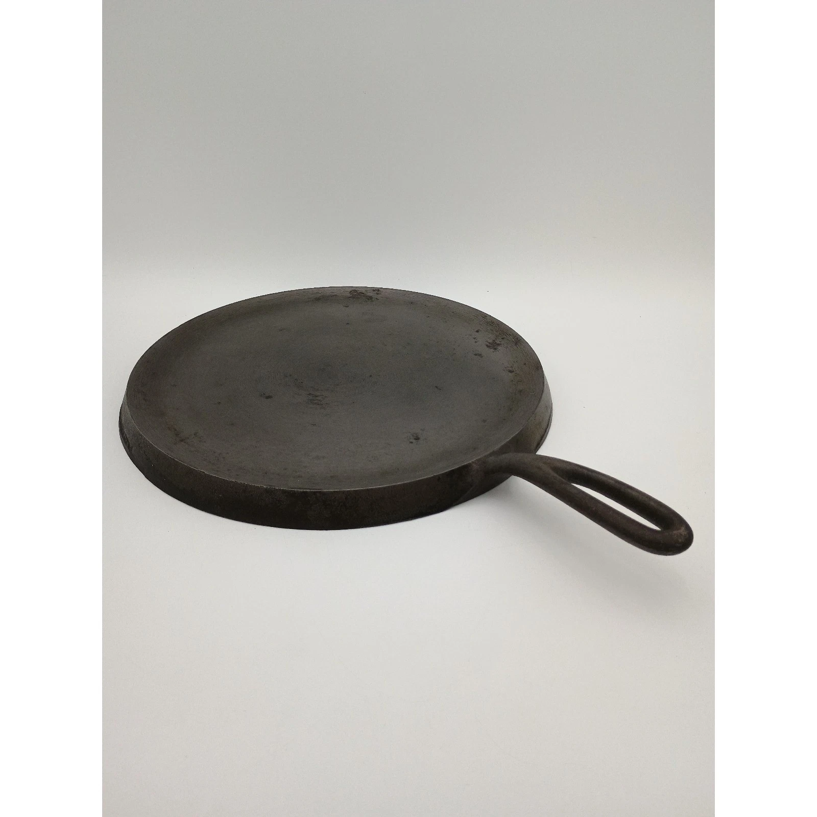 Vintage Wagner Ware Cast Iron Griddle Pancake Crepe Skillet - Sidney -O- 1109 A