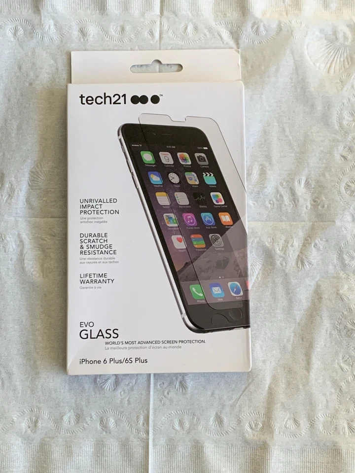 Tech 21 Evo Glass Screen Protector for Apple iPhone 6/6S 7/8 Plus Clear T21-5194 - Image 2 of 3
