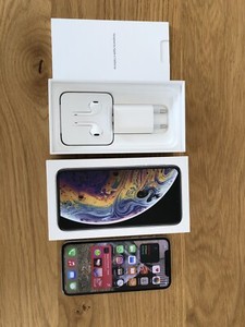 Apple iPhone XS - 64GB - Silber (Ohne Simlock) A2097 (GSM)
