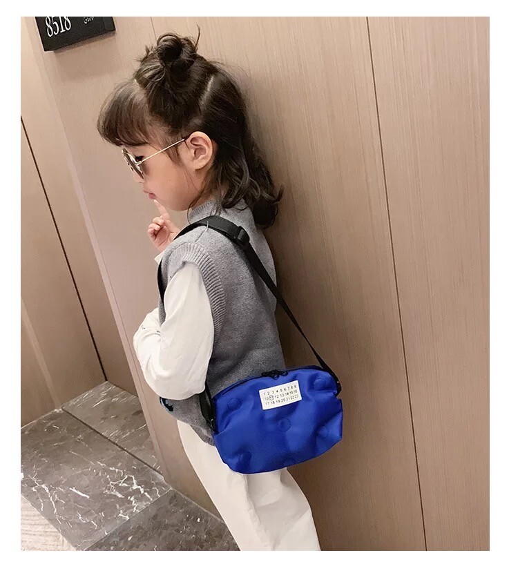 バッグ Girls mini crossbody bag Cute coin purse in fluorescent Blue