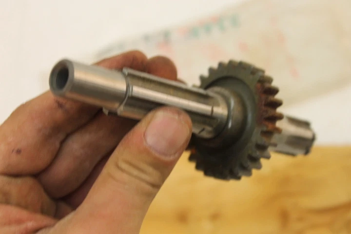 NOS HONDA 1965-1966 CA160 CB160 CL160 TRANSMISIÓN CONTRAEJE 23221-216-000 Foto 3 de 4