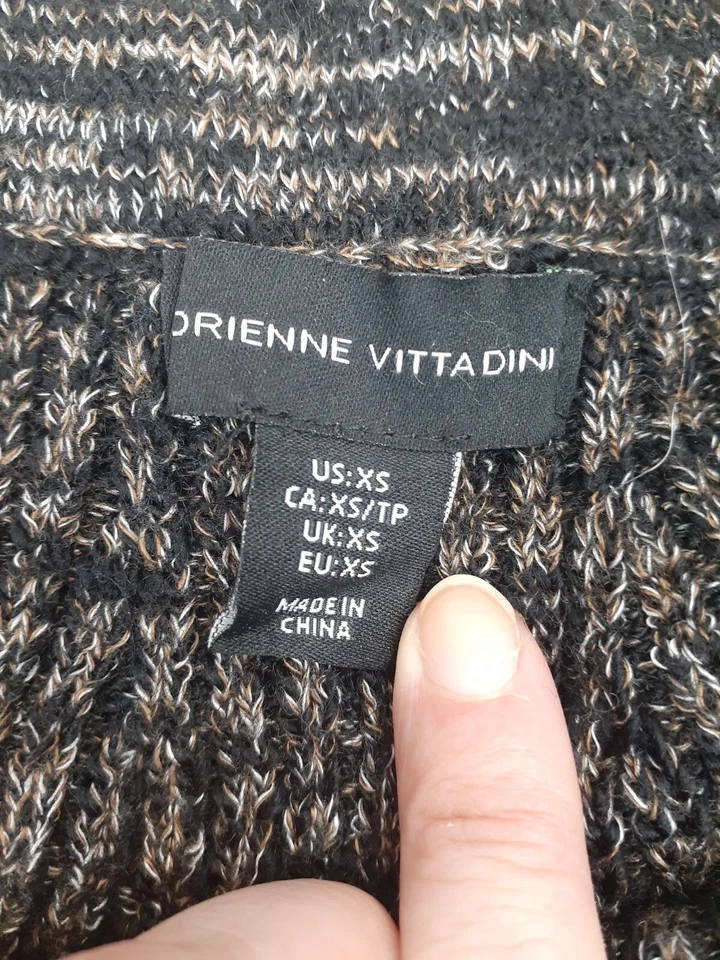 Saia suéter Adrienne Vittadini feminina XS preta malha canelada linha A lã elástica - Imagem 3 de 4