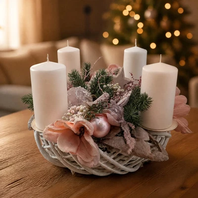 Adventskranz Magnolie Kugeln Stern rosa weiß - Bild 1 von 4