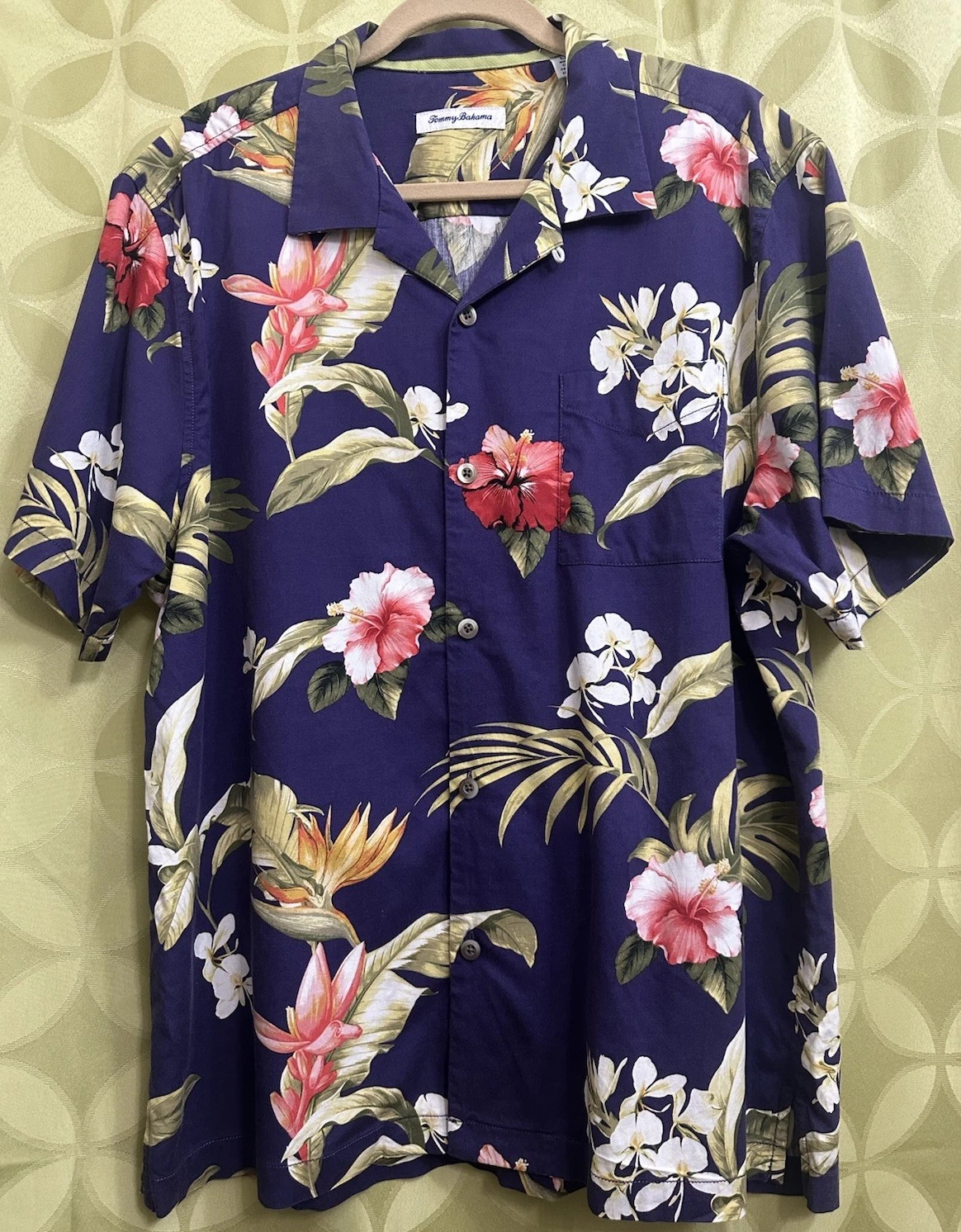 L TOMMY BAHAMA Loop Collar Hawaiian Aloha Shirt PURPLE Silk Cotton UNUSED GIFT
