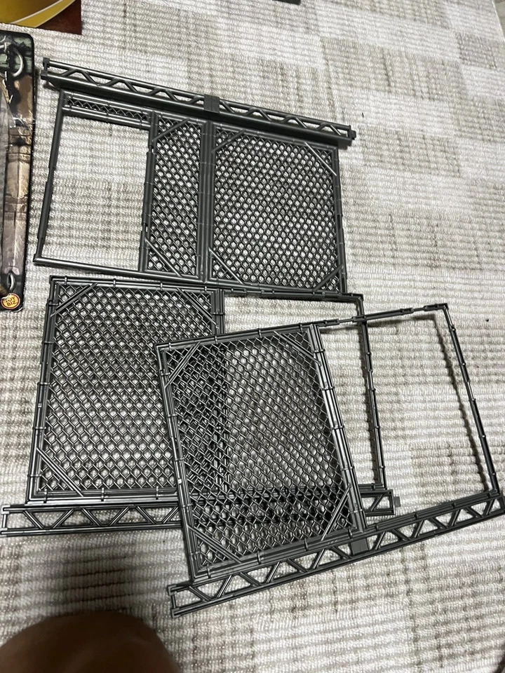 Nuevo WWE Wrekkin' Collision Cage WWF Juego Hell In a Cell y Figuras  Foto 2 de 4