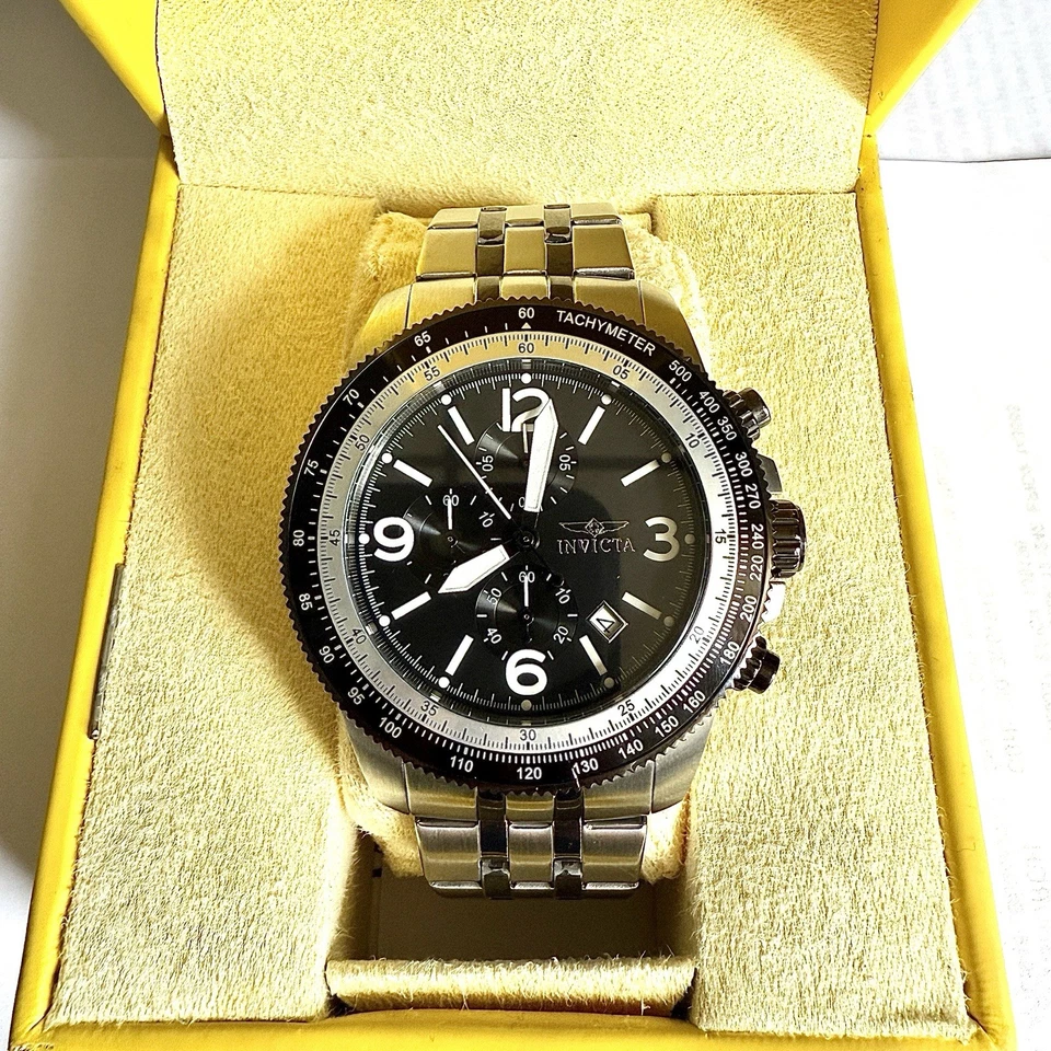 Reloj Invicta Hombre -Modelo 15143 - Colección Especialidad Todo Acero Inoxidable Foto 3 de 4